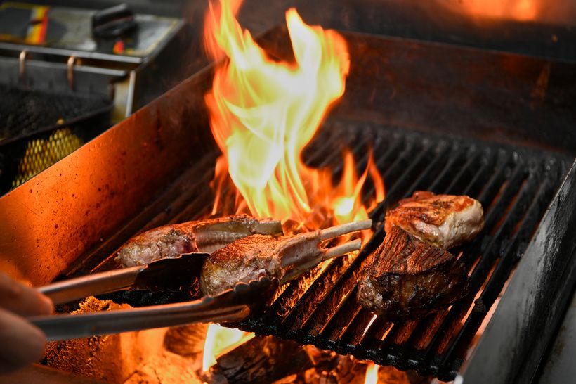 Tiệc BBQ ngoài trời